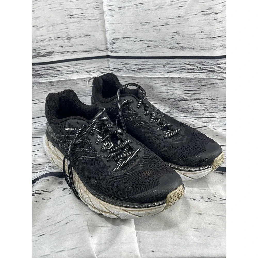 Size 9 - Hoka One One Clifton 6 Black - 1102873-BWHT‎ Used Fair Condition